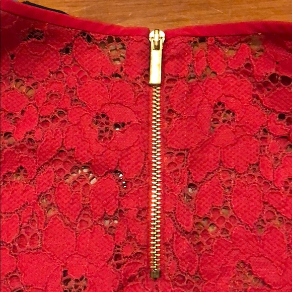 DKNY red lace top with camisole - Picture 7 of 8